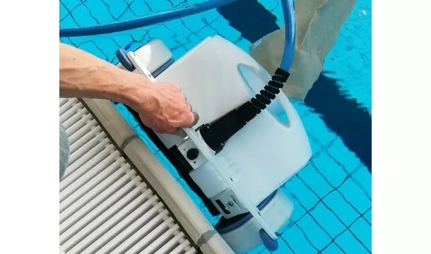 Robot pentru curatarea piscinei Peps - 300 - imagine 3