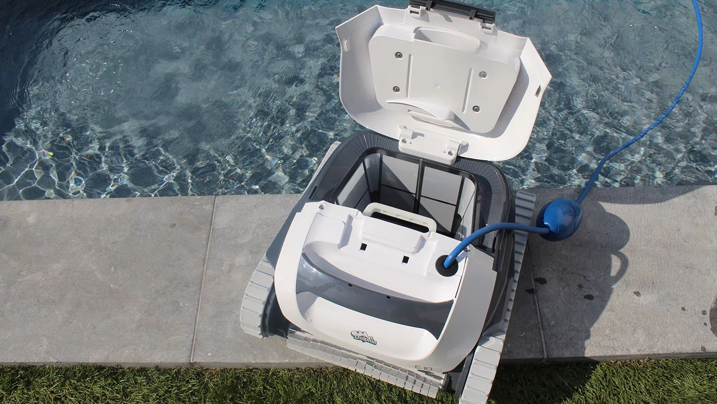 Robot pentru curatarea piscinei Maytronics Dolphin E10 - imagine 7